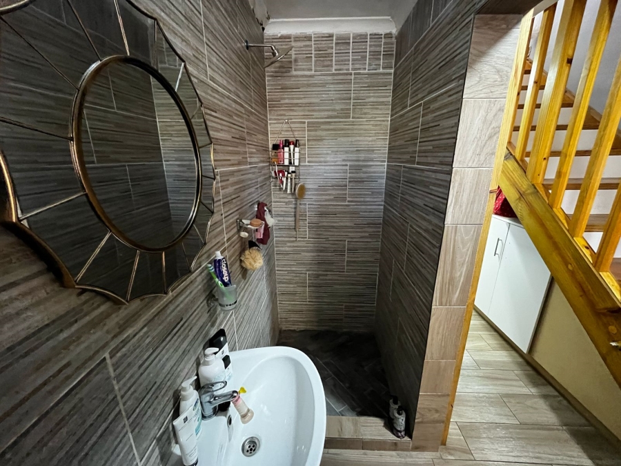 3 Bedroom Property for Sale in Esselenpark Western Cape